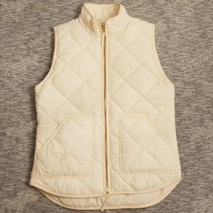 J.Crew mercantile quilted puffer vest. NWOT. XS